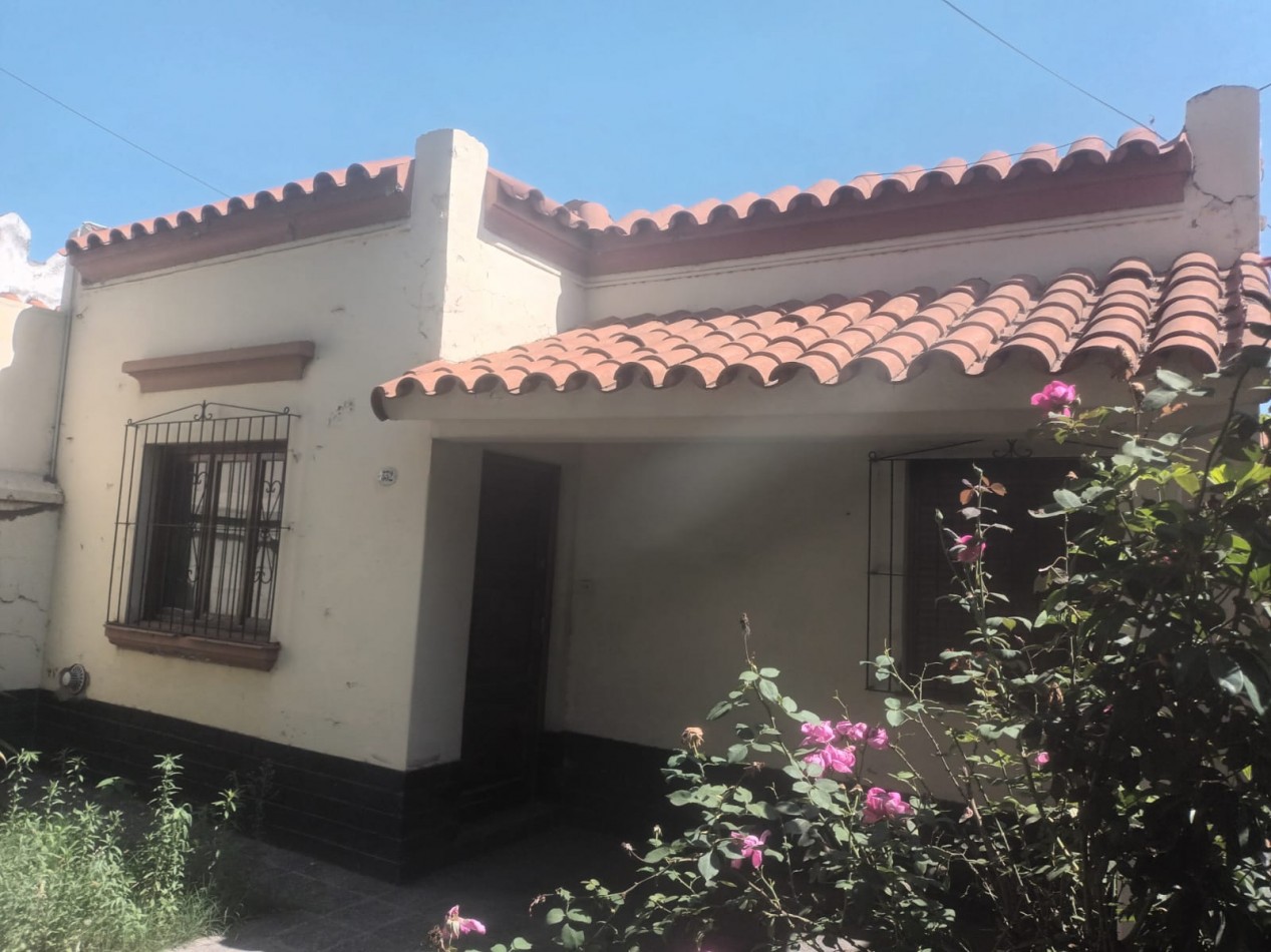 CASA EN VENTA MACROCENTRO 3 DORMITORIOS