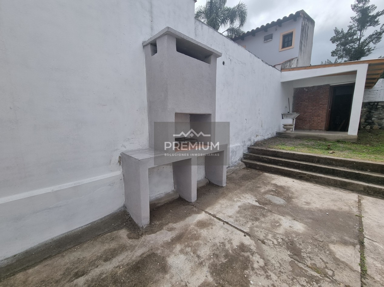 CASA DE TRES DORMITORIOS A ESTRENAR EN VENTA EN BARRIO TRES CERRITOS