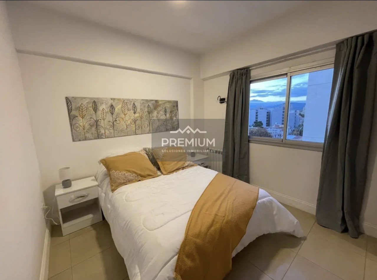 Departamento un dormitorio con cochera en Venta - Zona Plaza Alvarado