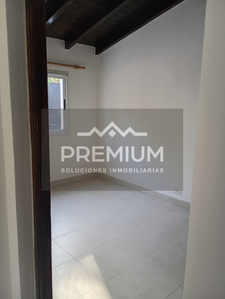 CASA EN VENTA EN SAN LUIS 4 DORMITORIOS 