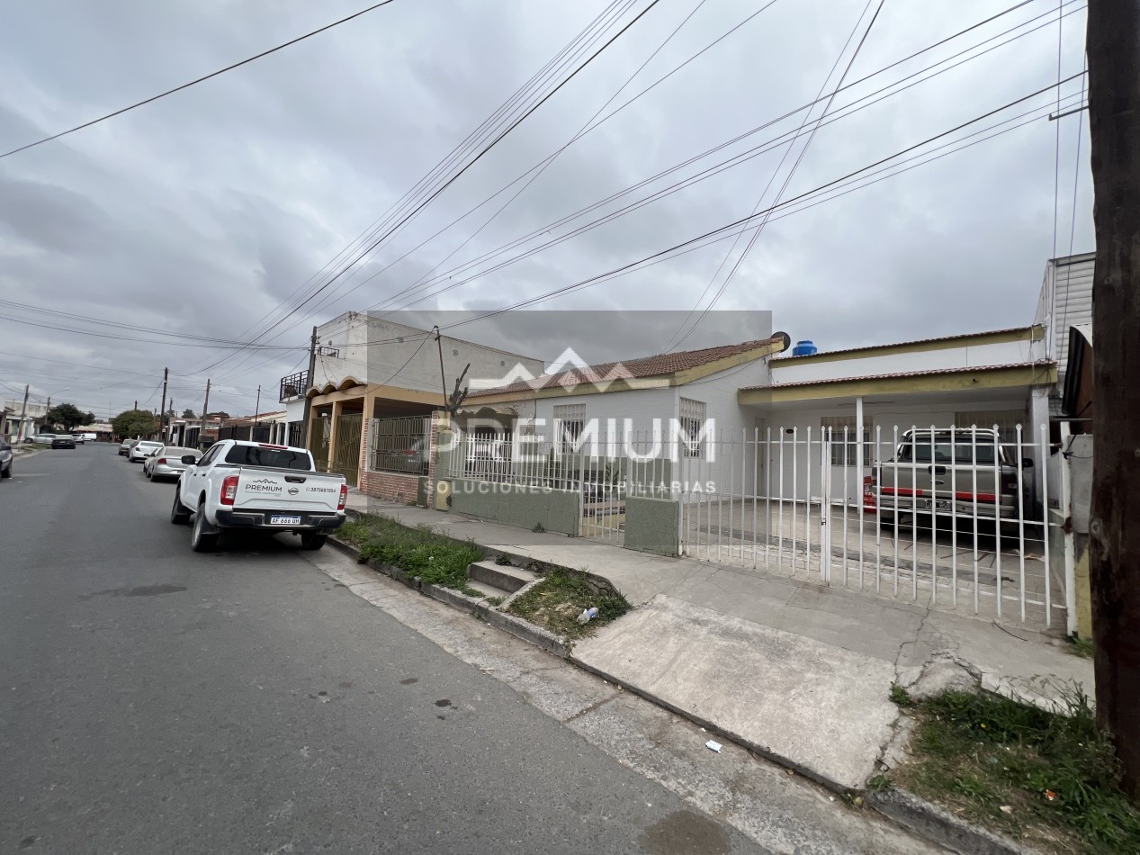 Casa en Venta Barrio Intersindical - Zona Sur