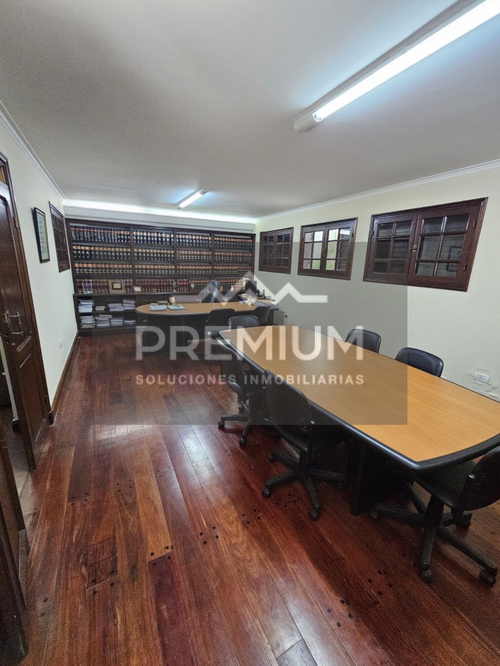 Alquier de oficinas calle Leguizamon al 300