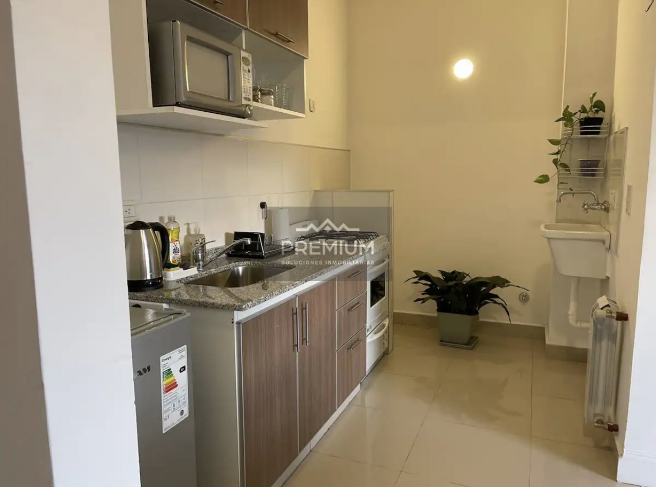 Departamento un dormitorio con cochera en Venta - Zona Plaza Alvarado