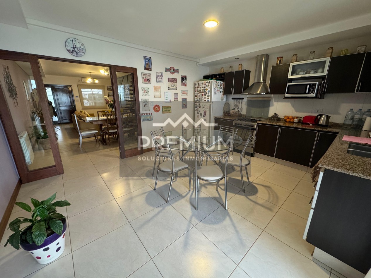 DUPLEX GRAND BOURG - 3 DORMITORIOS