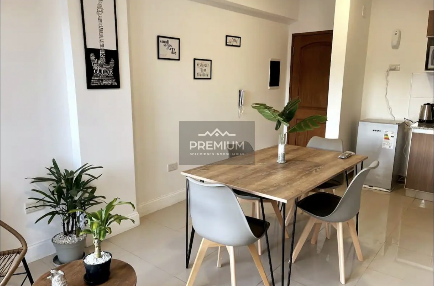 Departamento un dormitorio con cochera en Venta - Zona Plaza Alvarado